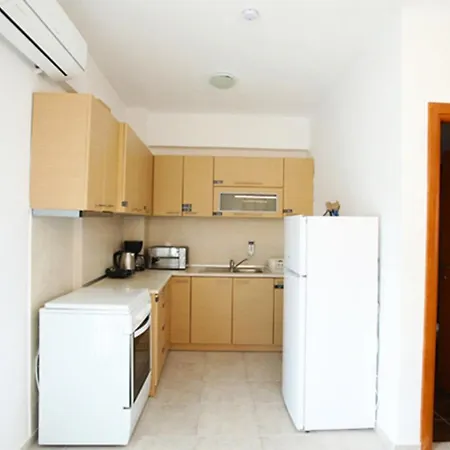 Holiday home 2 *